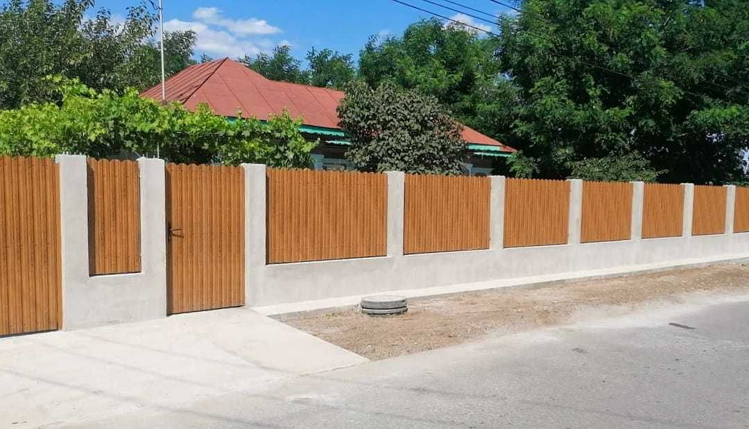 Garduri din sipca metalica si porti de diferite modele si dimensiuni