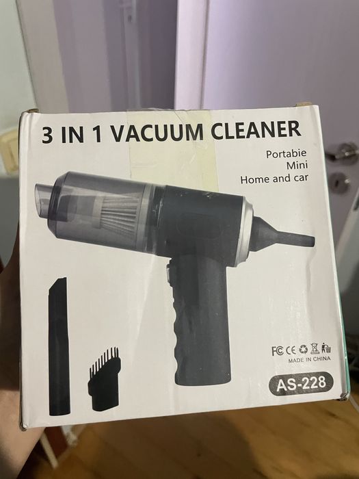 Малка/Мини Прахосмокачка компактна Vacuum cleaner mini