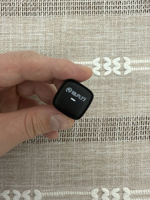 Беспроводной адаптер для Apple CarPlay