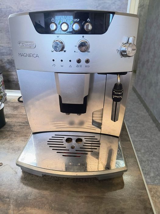 Кафе машина magnifica
