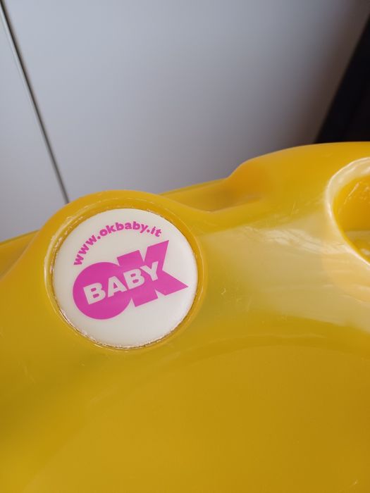 Cădiță bebe cu suport sustinere