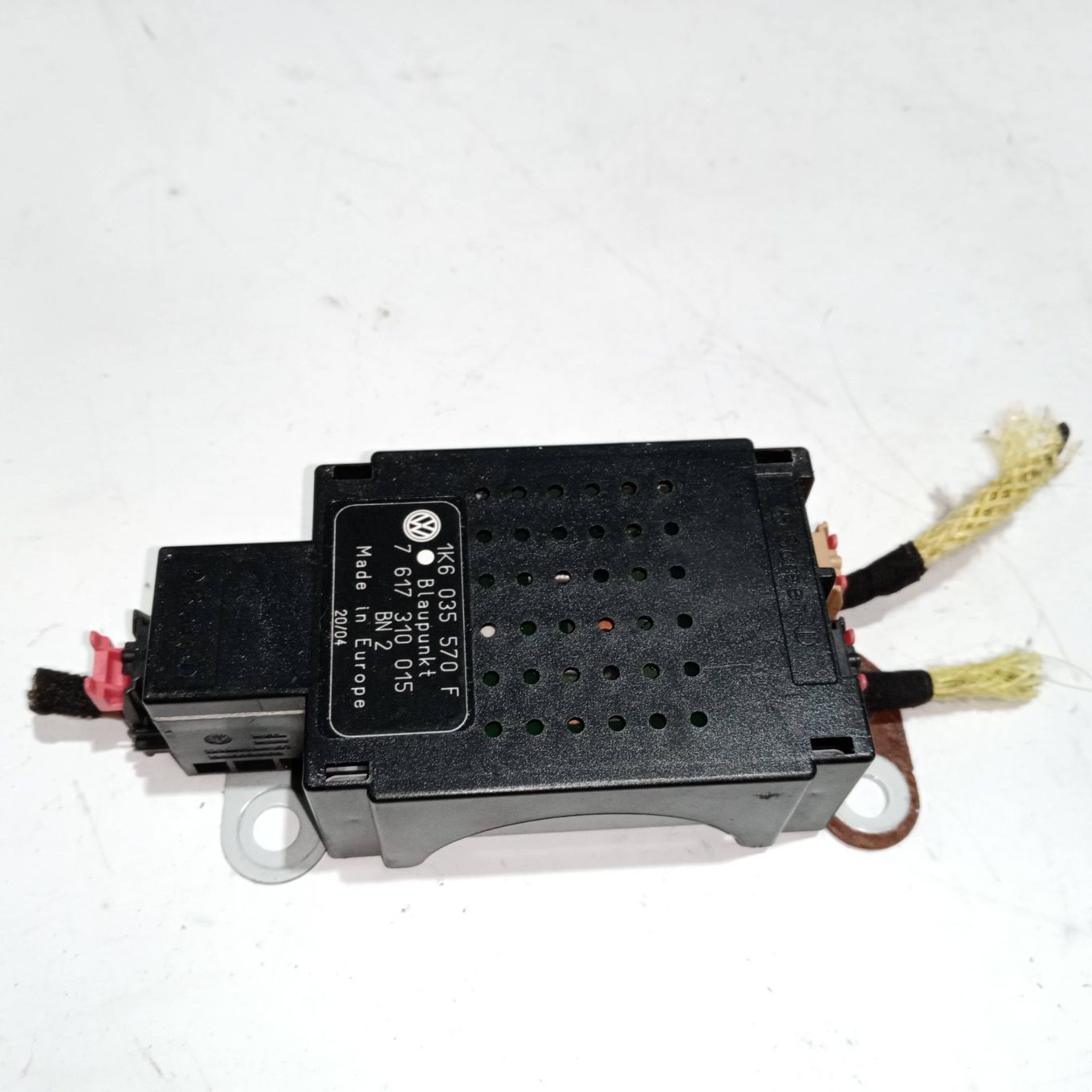 Amplificator semnal radio VW Golf V 2003-2009 | 1K6035570F | 7617310015