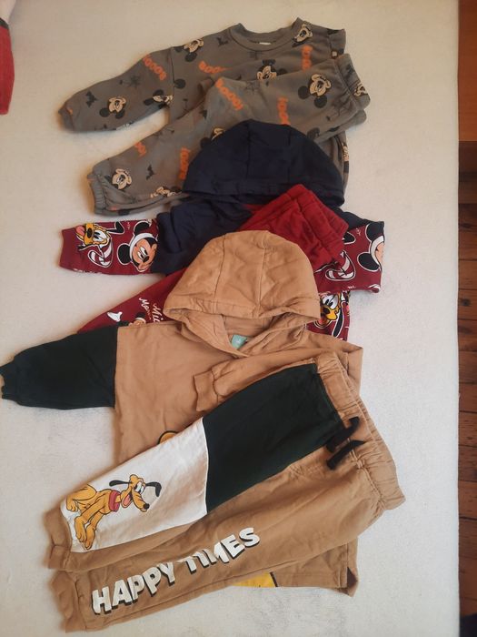 3 детски комплекта размер 98.