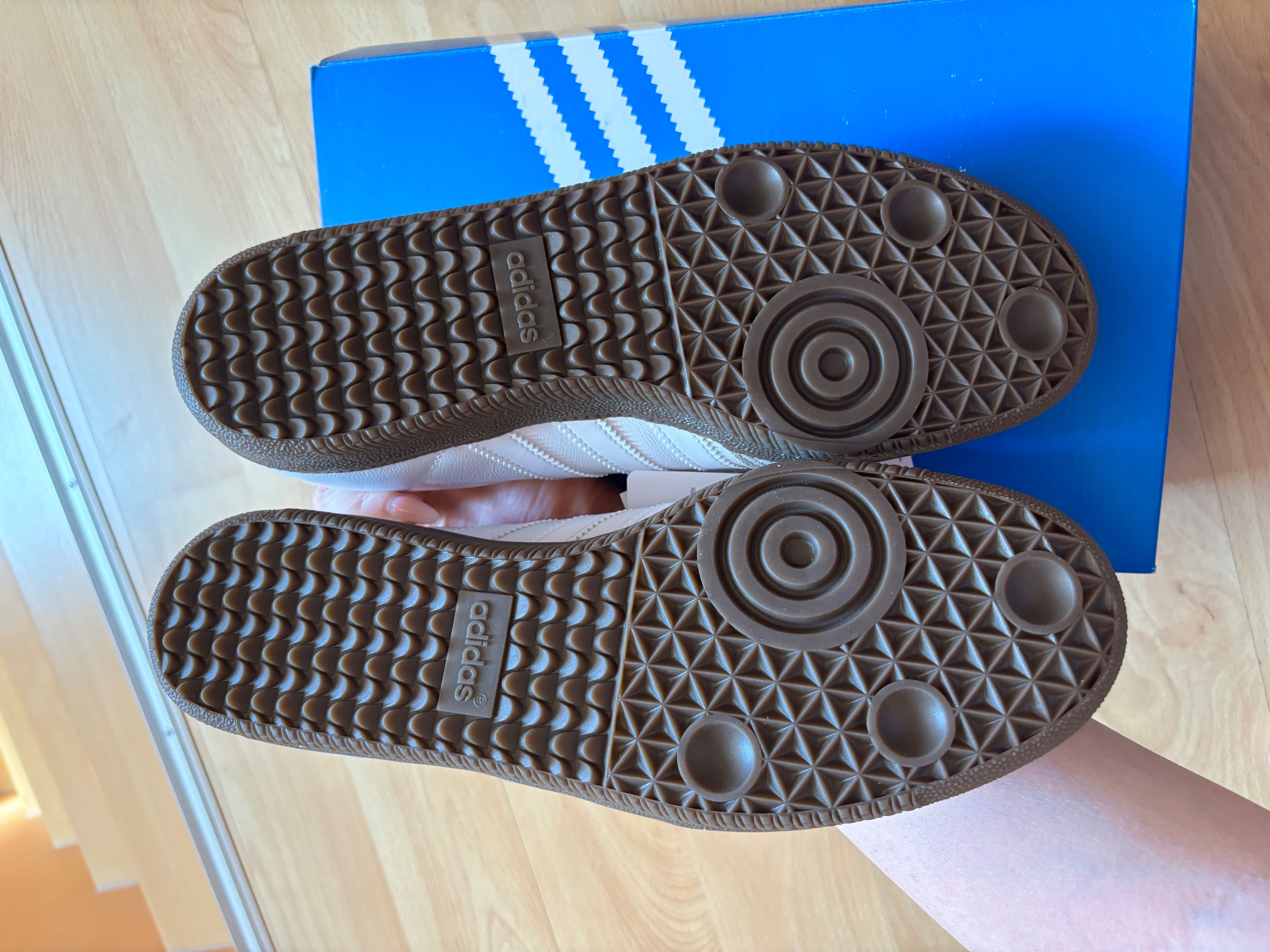 Adidas Samba бели сникърси нови