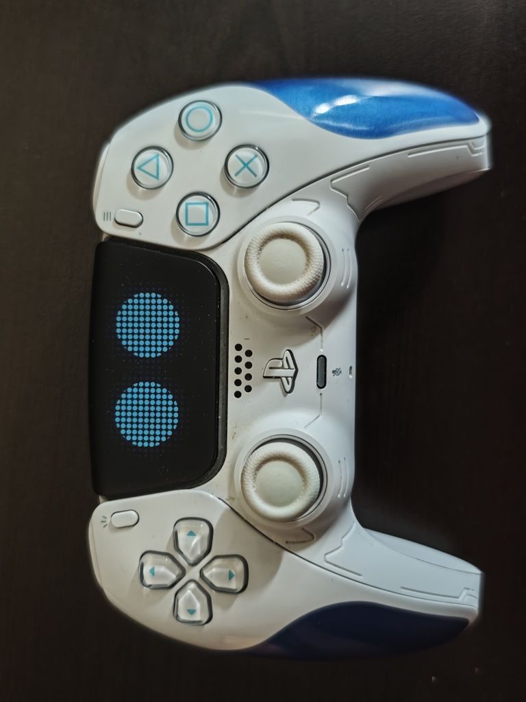 Astro Bot Controller PS5 Limited edition