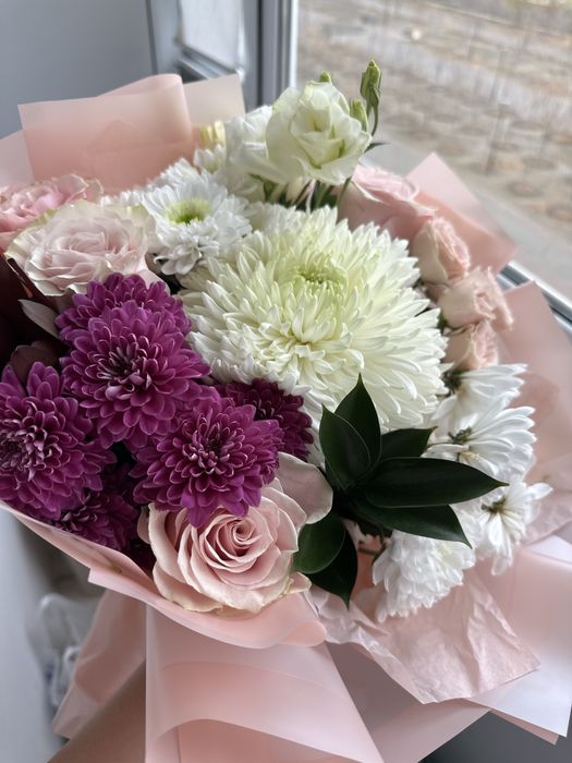 Букеты цветов сатылады