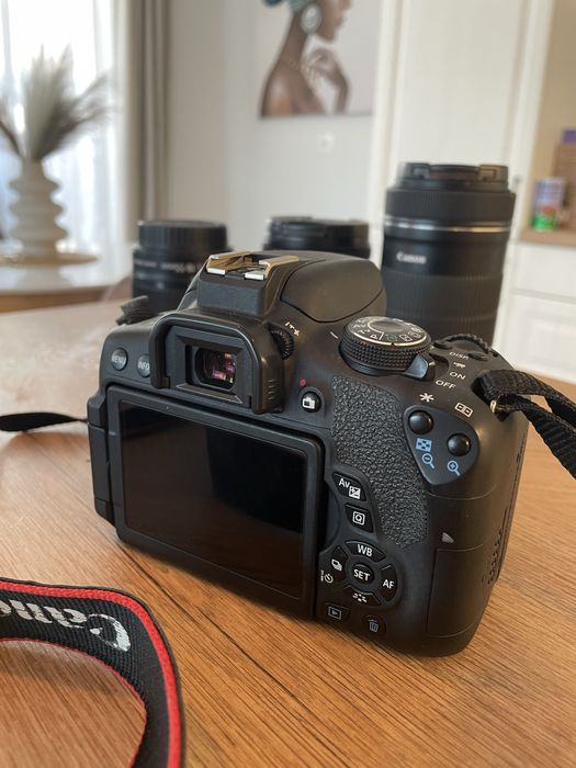 Canon 750D + 4 обектива