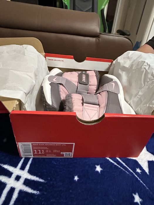 Ghete nike fetite