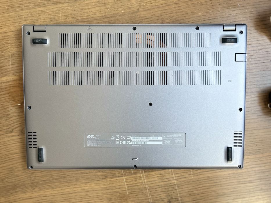 Acer Aspire A515- 57• i5 12th Gen • 16 GB RAM • SSD 256GB