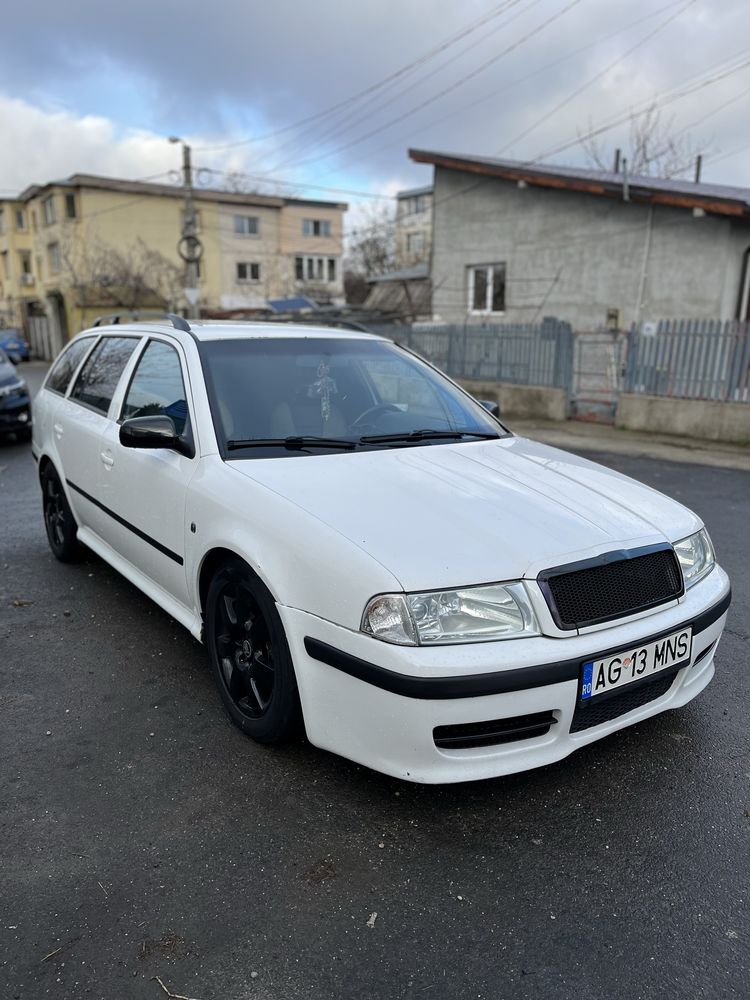 Skoda Octavia Tour 1.9 AXR 2009 RS