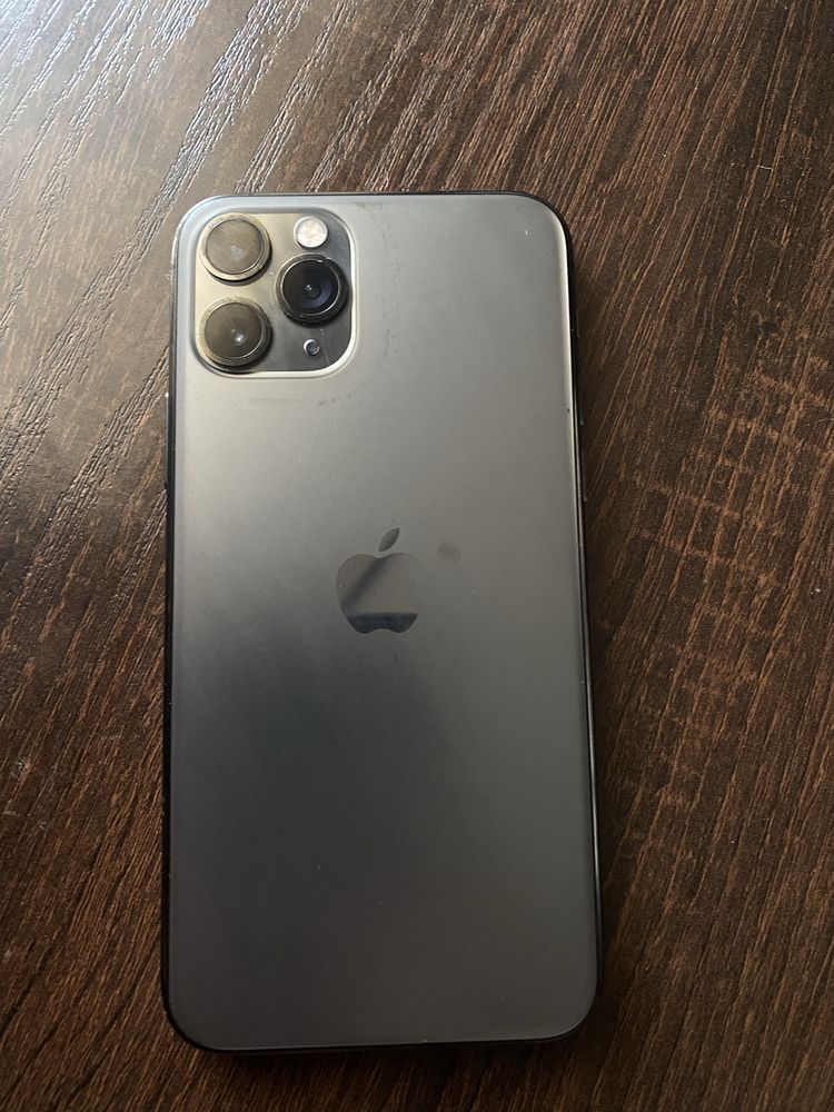 Iphone 11 pro.