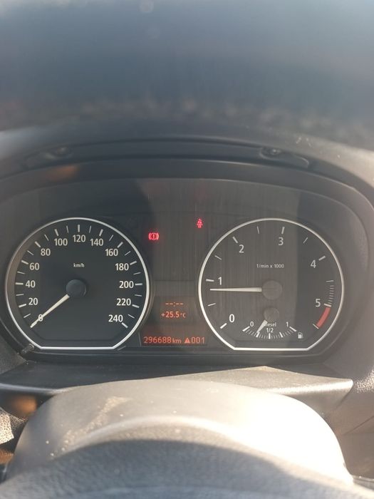 Vând bmw seria 1