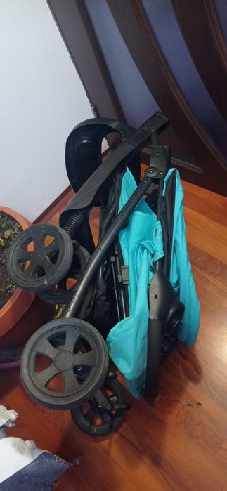 Cărucior bebe pliabil de voiaj