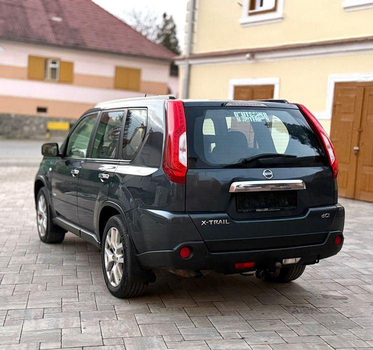 Nisan x-trail 2012