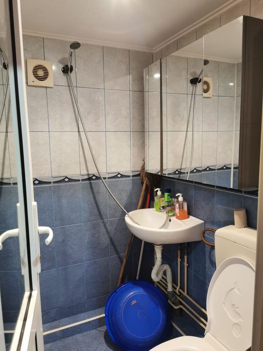 Vând sau schimb garsoniera