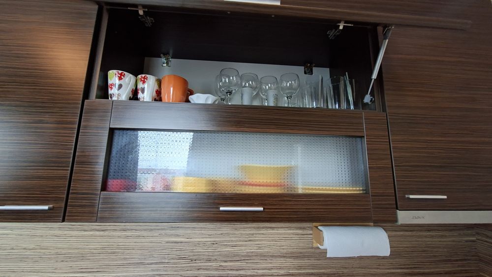 Кухня в идеално състояние с уреди!