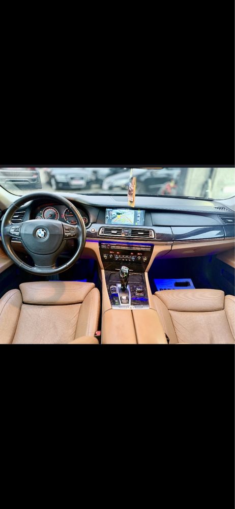 Bmw 740 2010•3.0 Diesel 313 cp •VARIANTE
