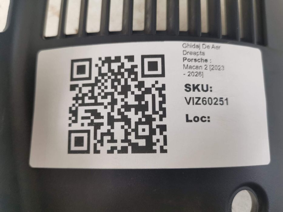 Порше Макан / Porsche Macan [ - ] Оригинален десен въздуховоден дефлек