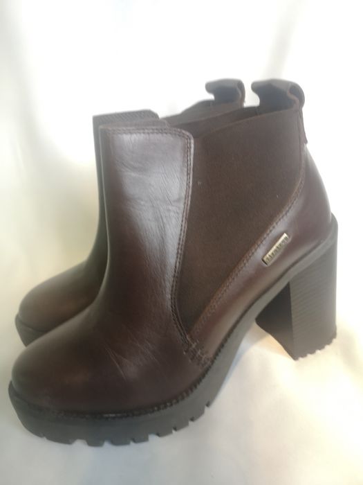 Firetrap, боти естествена кожа, номер 37