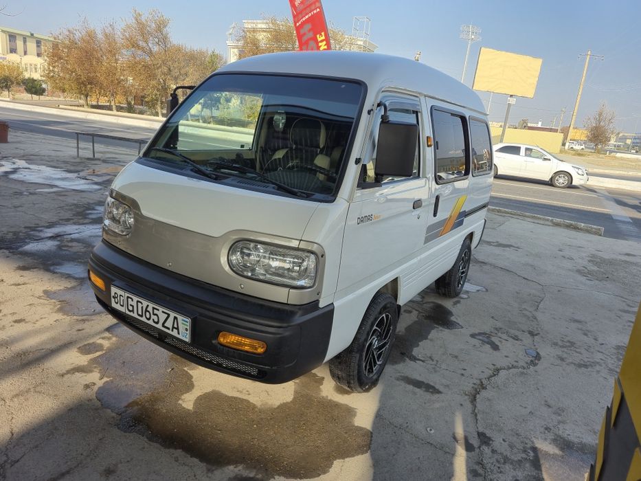 Chevrolet damas delux