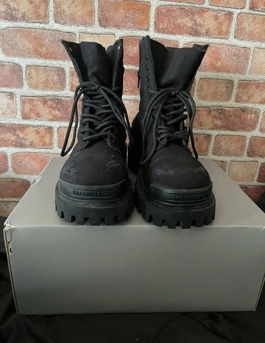 Balenciaga Strike