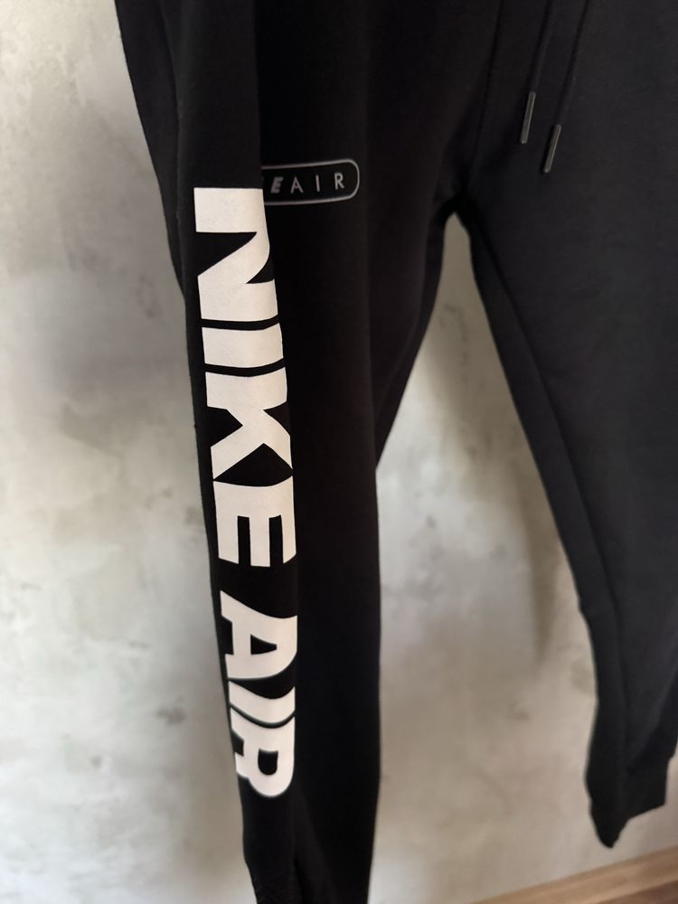 Оригинален екип Nike Air Men's Brushed Back Fleece