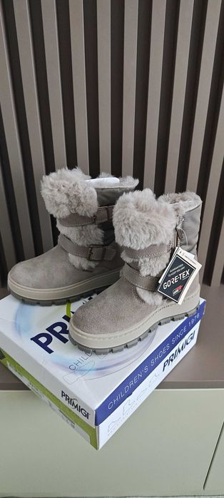 Cizmulite / ghete impermeabile mărimea 28 și 32