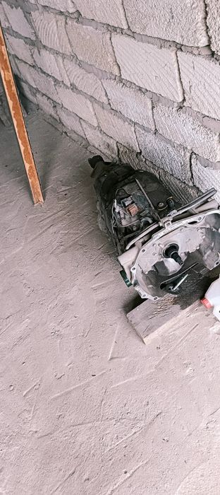 Продам по запчастям коробку вариатор tr580