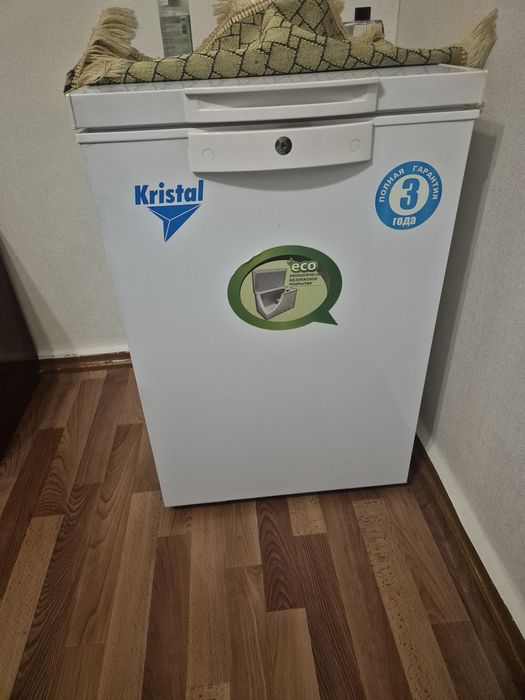 Продаю морозильную камеру