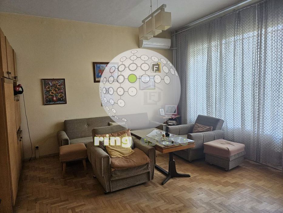 Продава се Двустаен апартамент в Пловдив, Център - 70 кв.м за 1272 €/кв.м - Снимка #3