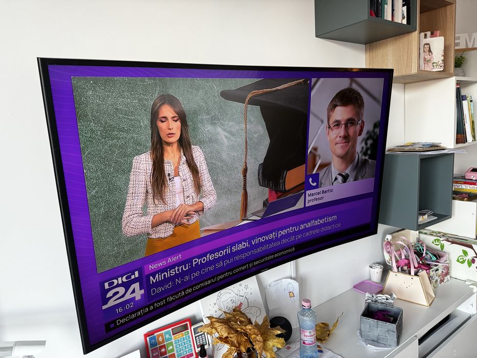 Televizor LED Curbat Smart Samsung, 138 cm, 55MU6202, 4K