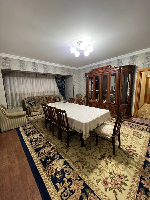 Сдается в аренду 3 комнатная квартира