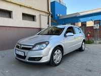 - Opel Astra H -