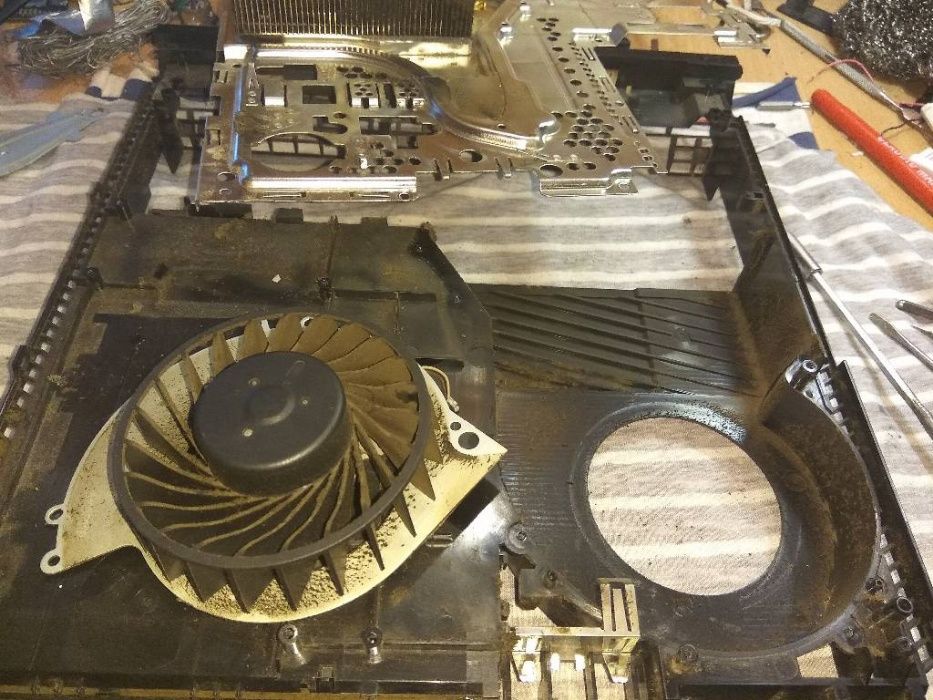 Reparatii PS5,PS4,Xbox,Placi video,PS3, La cele mai mici preturi