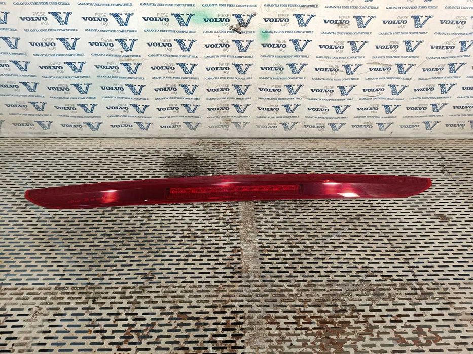 Stop luneta Volvo XC60 2009-2016 89073320