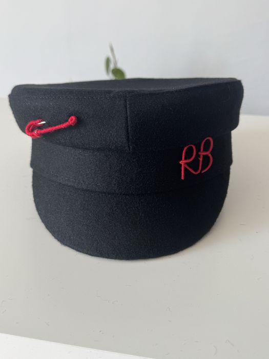 RB Шапки Ruslan Baginskiy