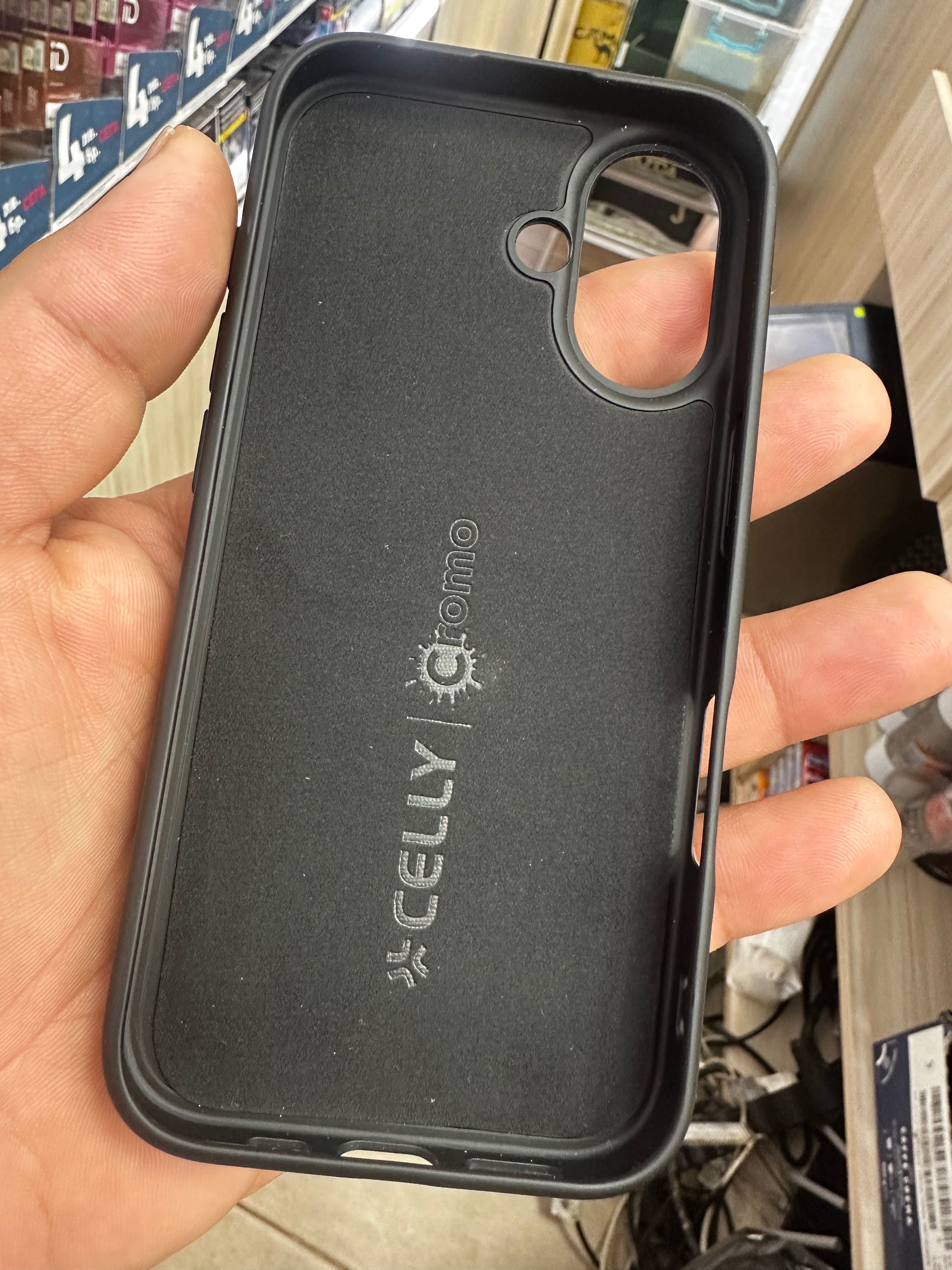 iPhone 16 с две години гаранция