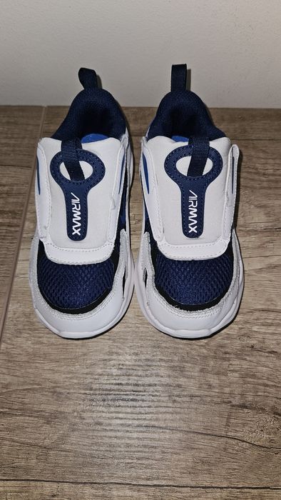 Adidași air max , mărimea 27