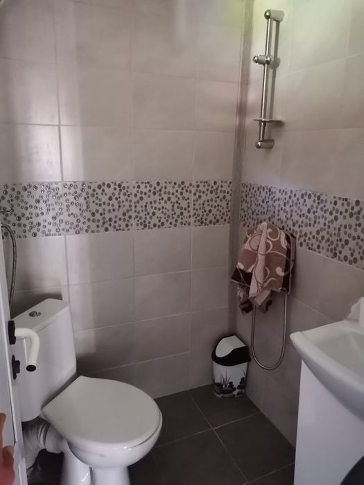 Продавам  три къщи в Сини връх - Чотрова  махала