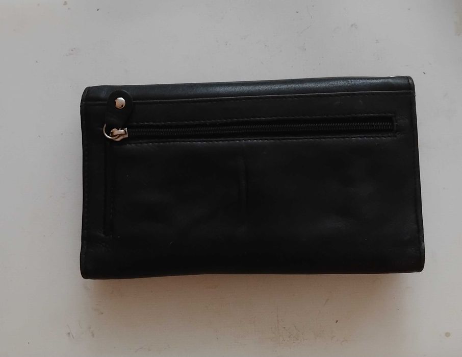 Дамско портмоне ест.кожа