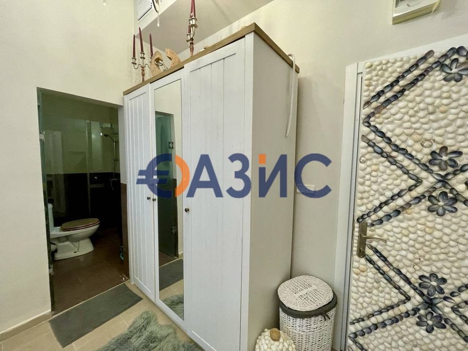 Продава се Четиристаен апартамент в к.к. Слънчев бряг - 135 кв.м за 1000 €/кв.м - Снимка #3