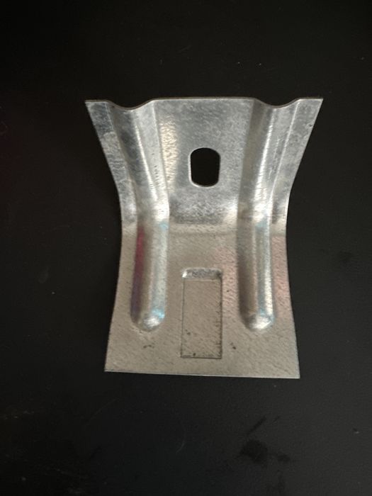 Продам кронштейн ККУ 90х120 толщной 1,2 мм
