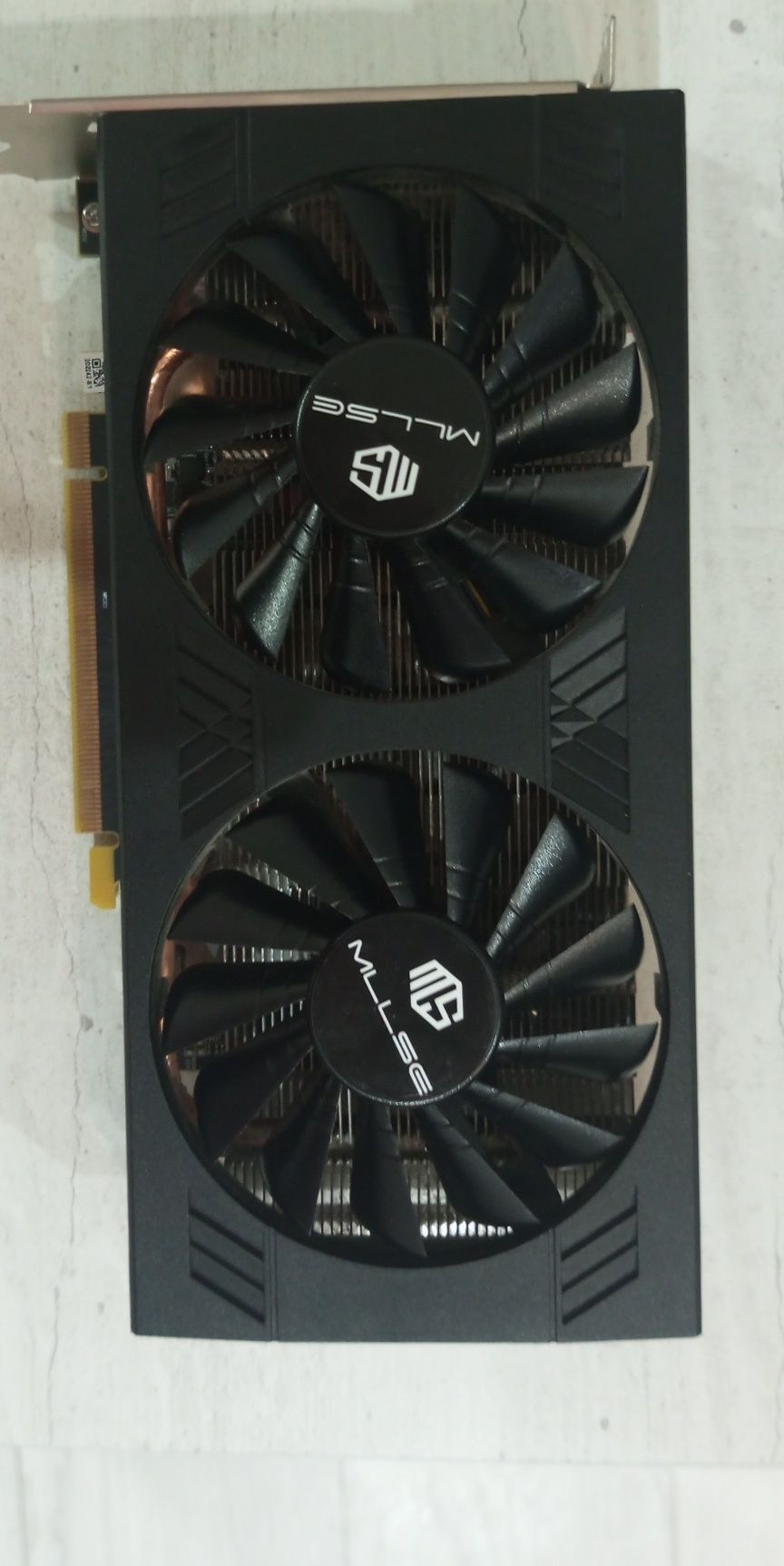 Продам игровую видеокарту RX 580 8GB