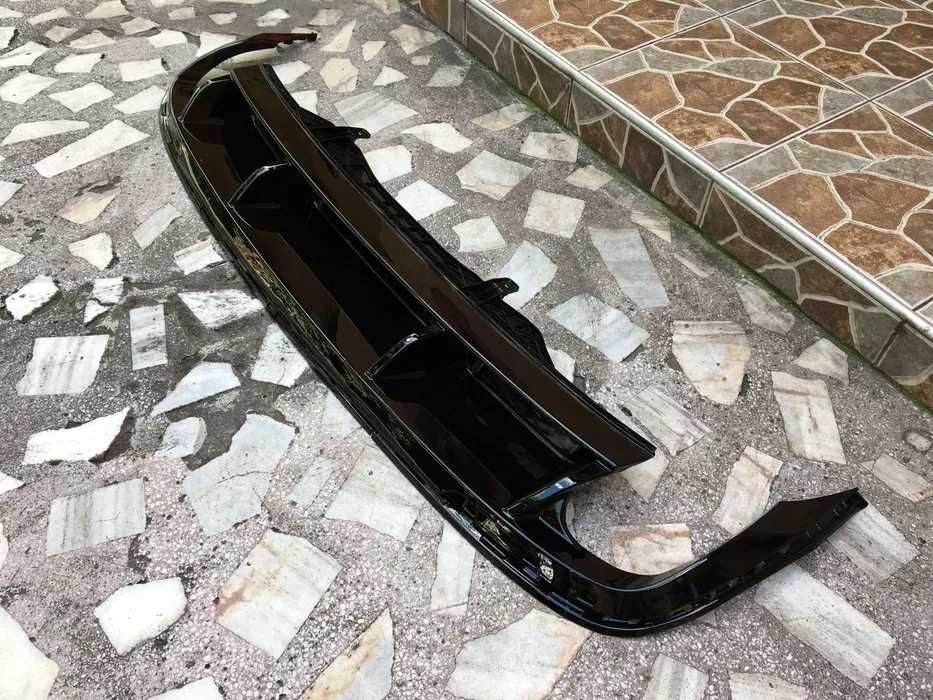 Difuzor bara spate (fusta) model R line Volkswagen Passat CC