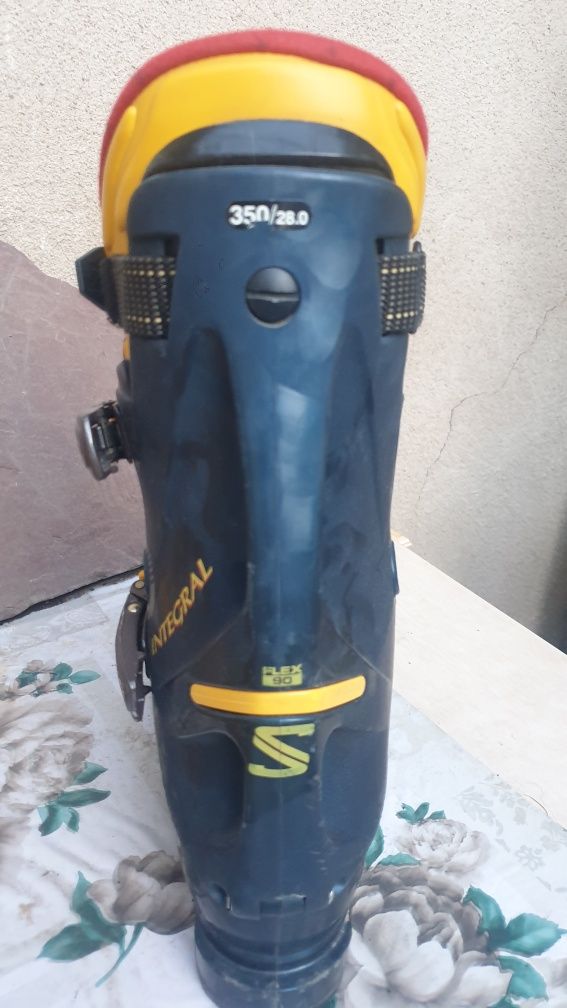 Продаются лыжные ботинки SALOMON INTEGRAL,