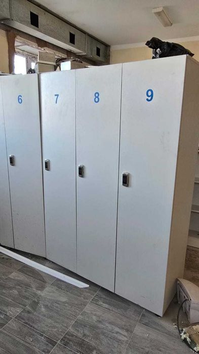 Шкафчики в раздевалку