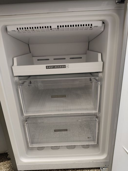 Хладилник whirlpool инокс