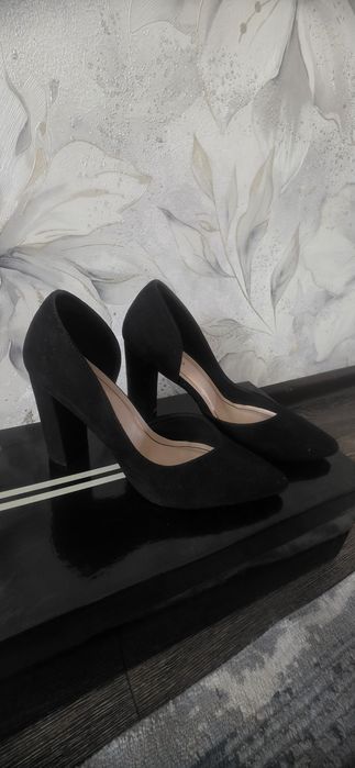 Продам туфли 37р.