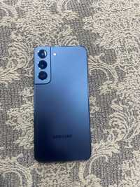 Продам телефон Samsung S22