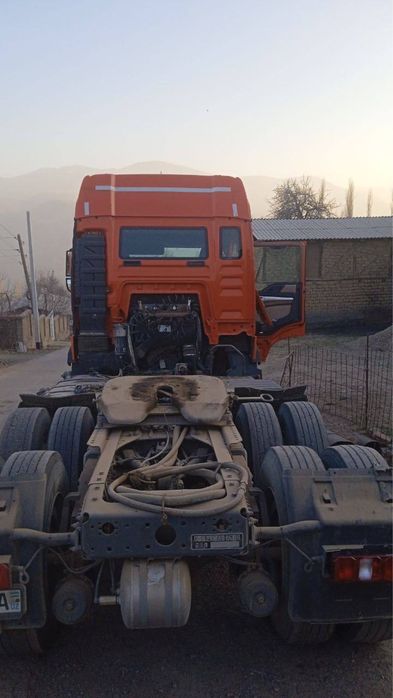 Howo zz4257v324ge1 2021